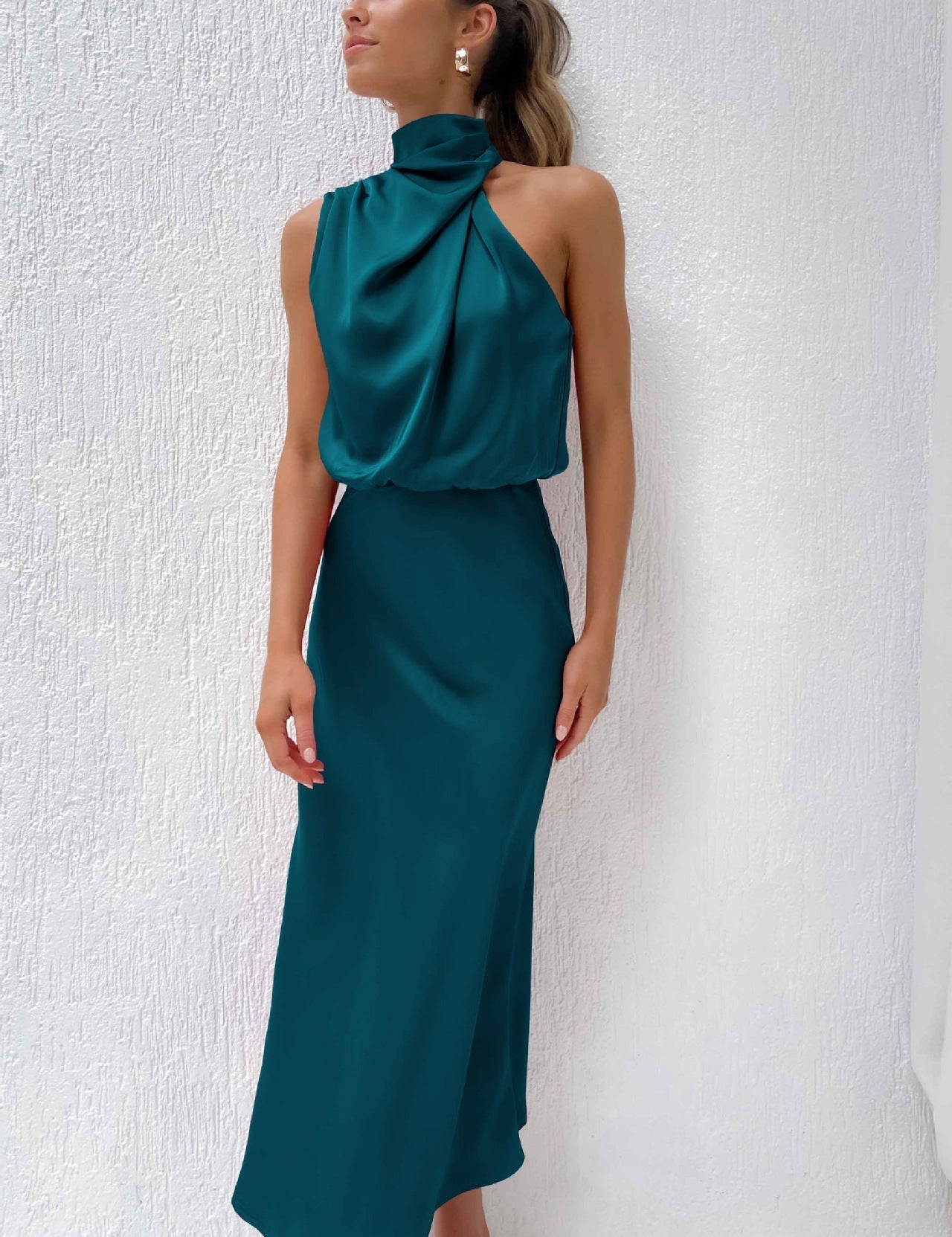 Tyra | Vestido de noite elegante com decote halter