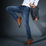 Owen™ | Jeans em tecido elástico