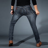 Owen™ | Jeans em tecido elástico