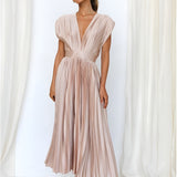 Selina | Vestido sem mangas com pregas e fecho