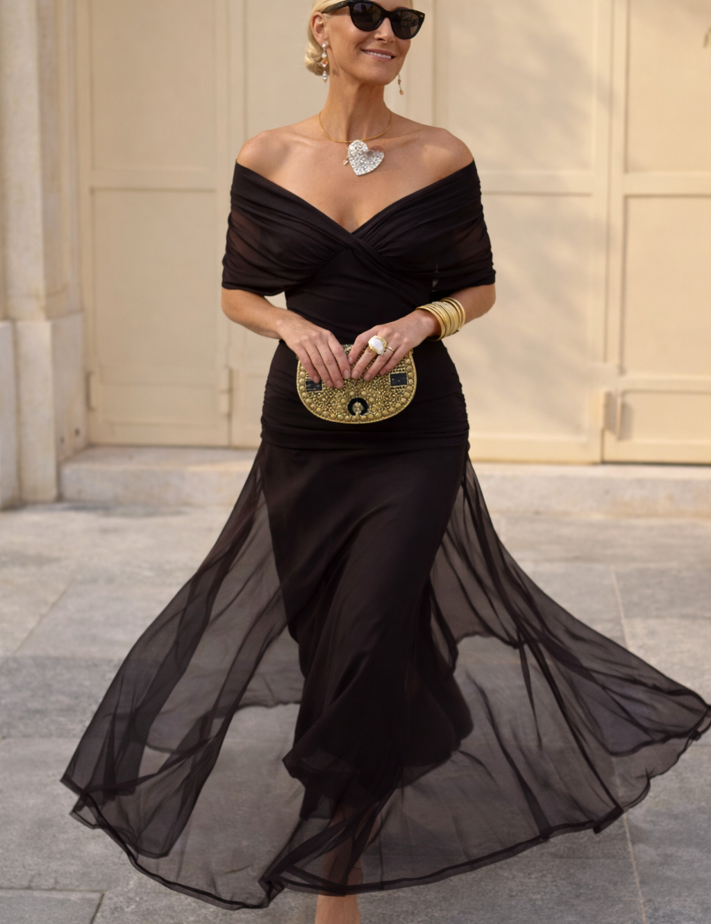 Margarida - Vestido maxi com decote em V