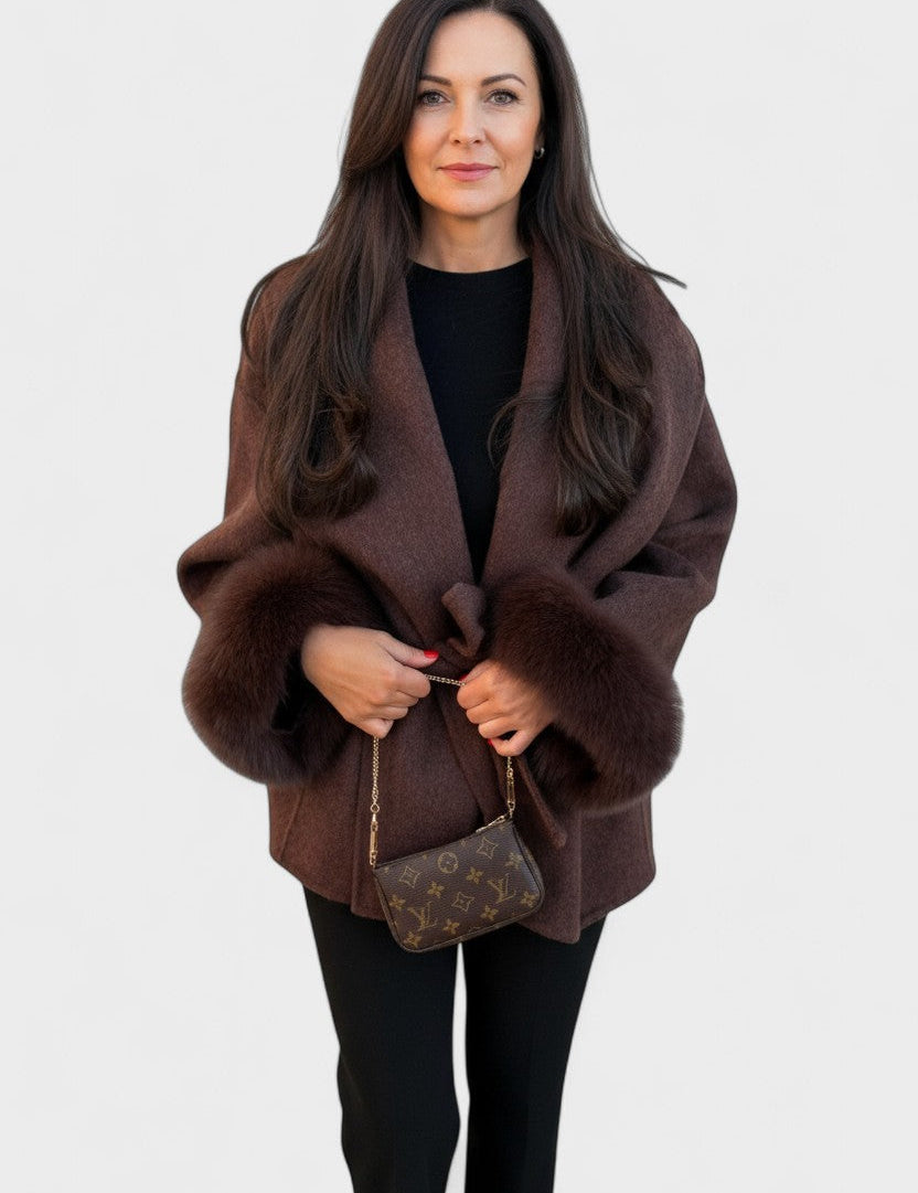 Dagmar™ | Casaco elegante com pele ecológica