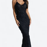 Solvi | Vestido preto elegante