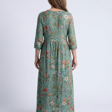 Valeri | Vestido maxi com padrão floral, decote em V e mangas três quartos