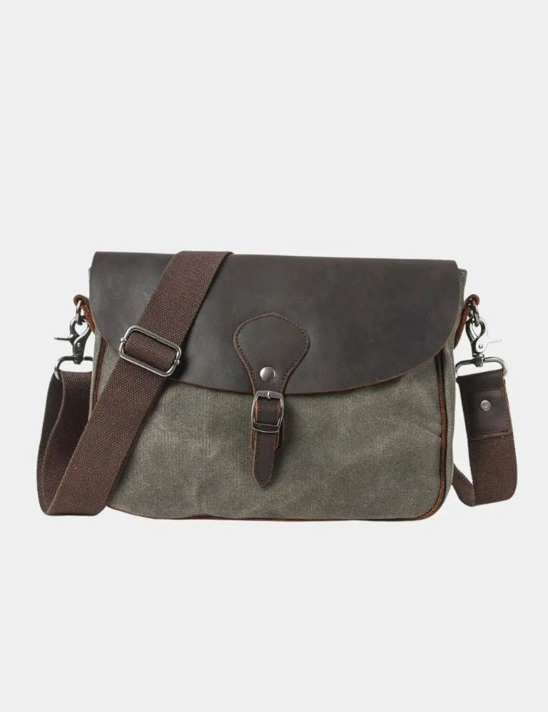 Nikolai™ | Mala Messenger Windsor