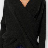 Olivia | Pullover com decote em V