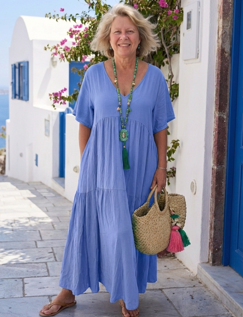 Ivone | Maxi vestido em azul com mangas curtas e volantes
