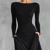 Noemi | Vestido longo preto com decote barco e elegante franzido