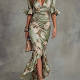 Anastasia | Vestido longo de cetim com estampa floral