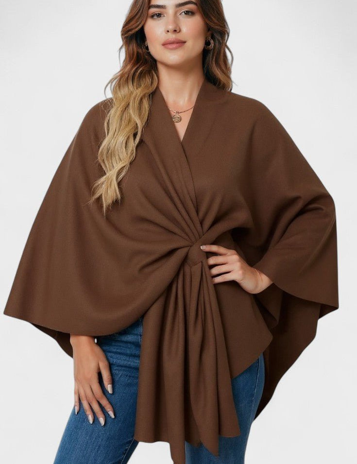 Yvet | Poncho Elegante com Drapagem