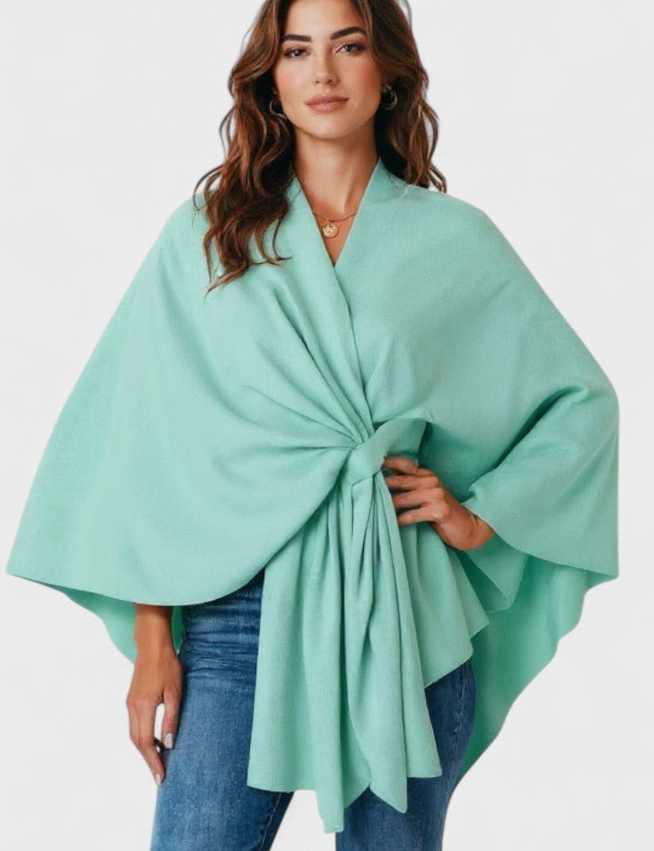 Yvet | Poncho Elegante com Drapagem