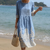 Tânia - Vestido com Estampado de Plantas e Flores