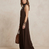 Kamila - Maxi vestido com halter em castanho escuro