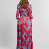 Mari | Vestido maxi com flores e mangas três quartos
