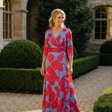 Mari | Vestido maxi com flores e mangas três quartos